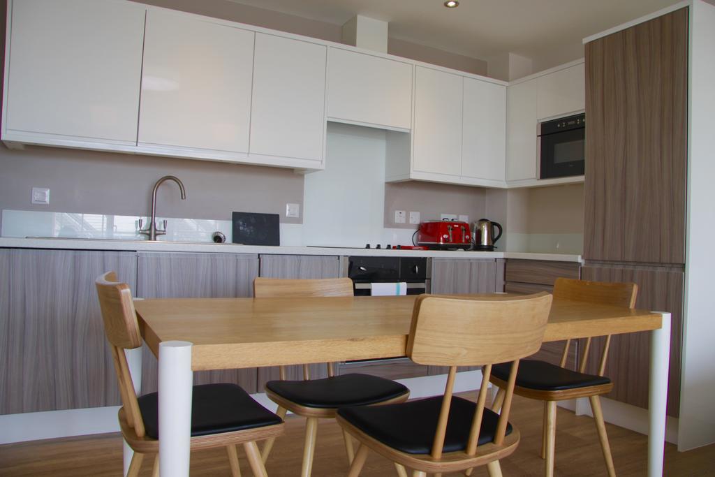 Lux Living Apartments - Florian House CBG Εξωτερικό φωτογραφία