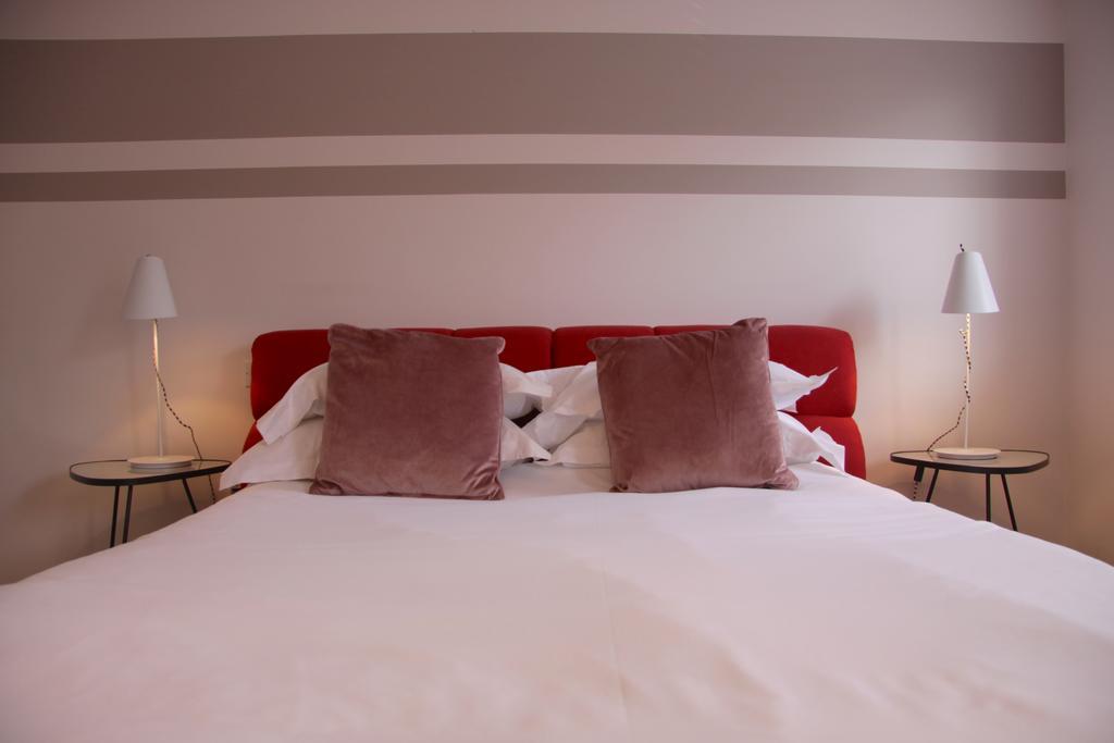 Lux Living Apartments - Florian House CBG Εξωτερικό φωτογραφία