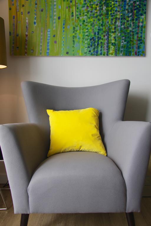 Lux Living Apartments - Florian House CBG Εξωτερικό φωτογραφία