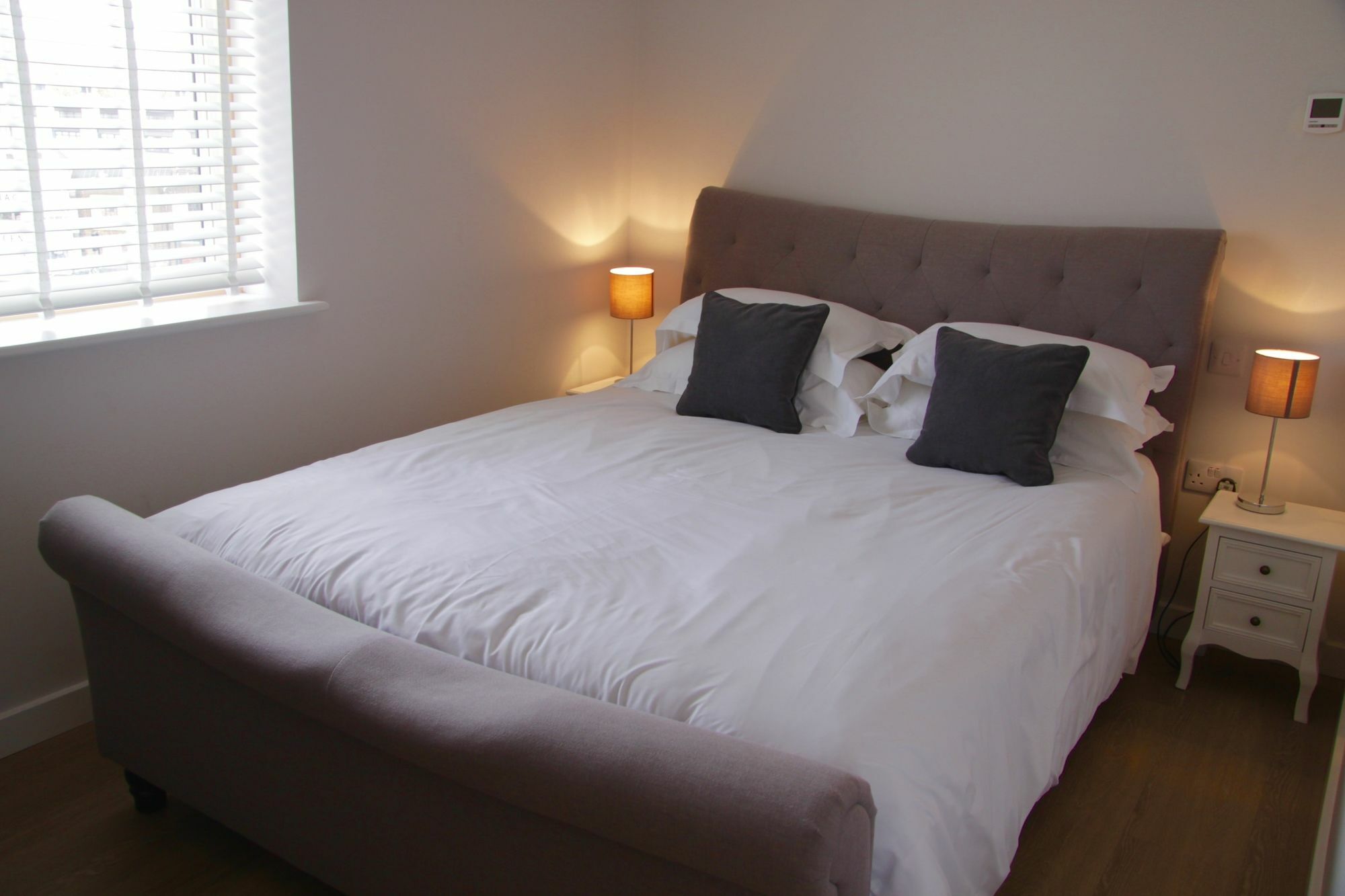 Lux Living Apartments - Florian House CBG Εξωτερικό φωτογραφία