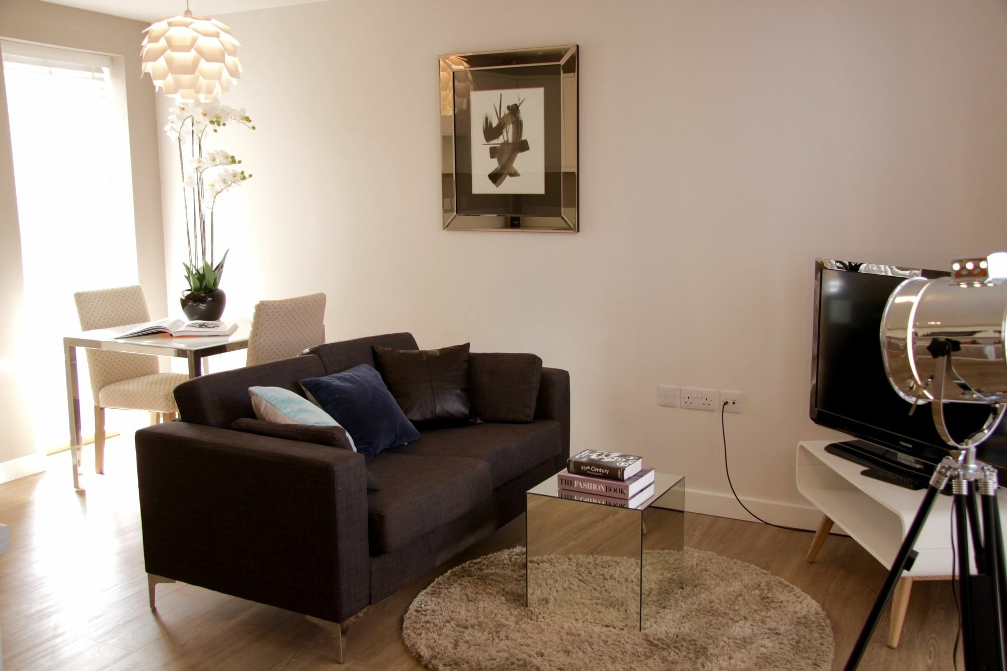 Lux Living Apartments - Florian House CBG Εξωτερικό φωτογραφία