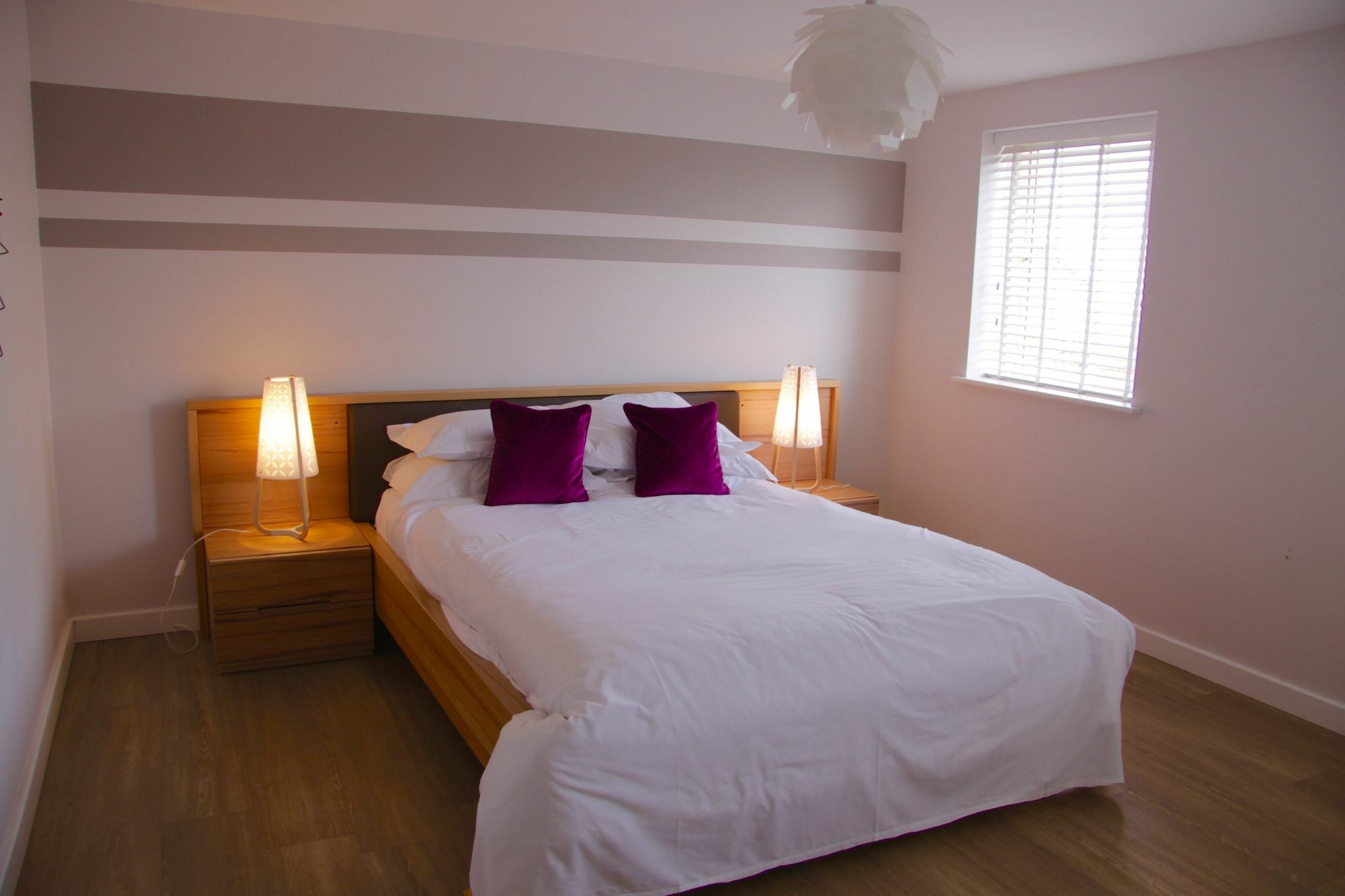 Lux Living Apartments - Florian House CBG Εξωτερικό φωτογραφία